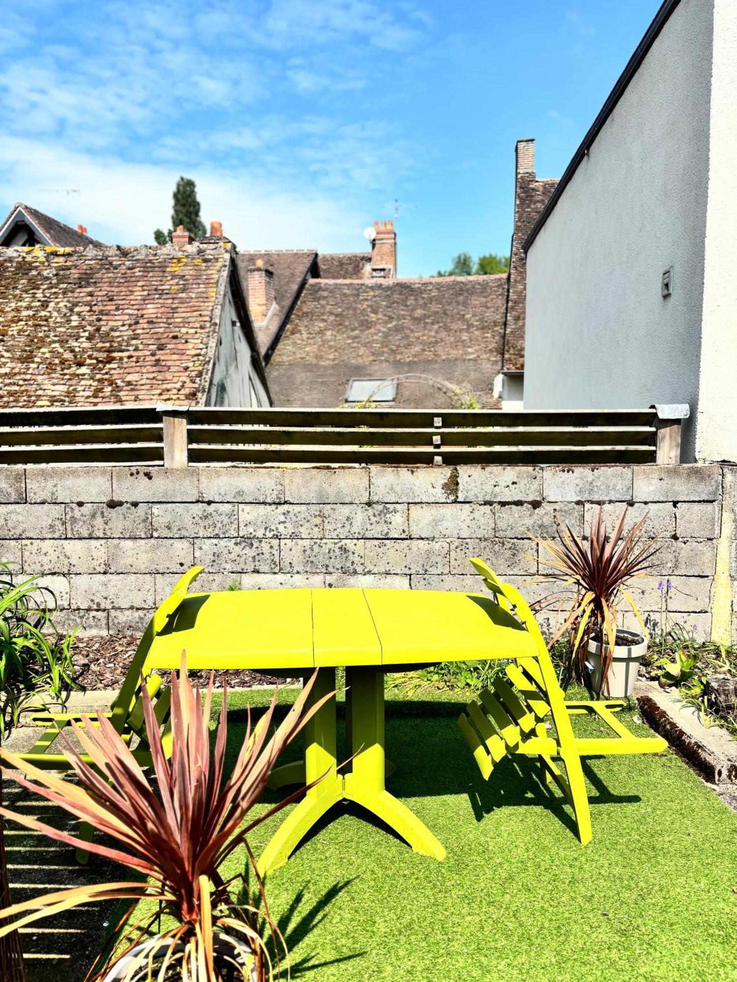 Au Champ Fleuri Bracieux Exterior foto